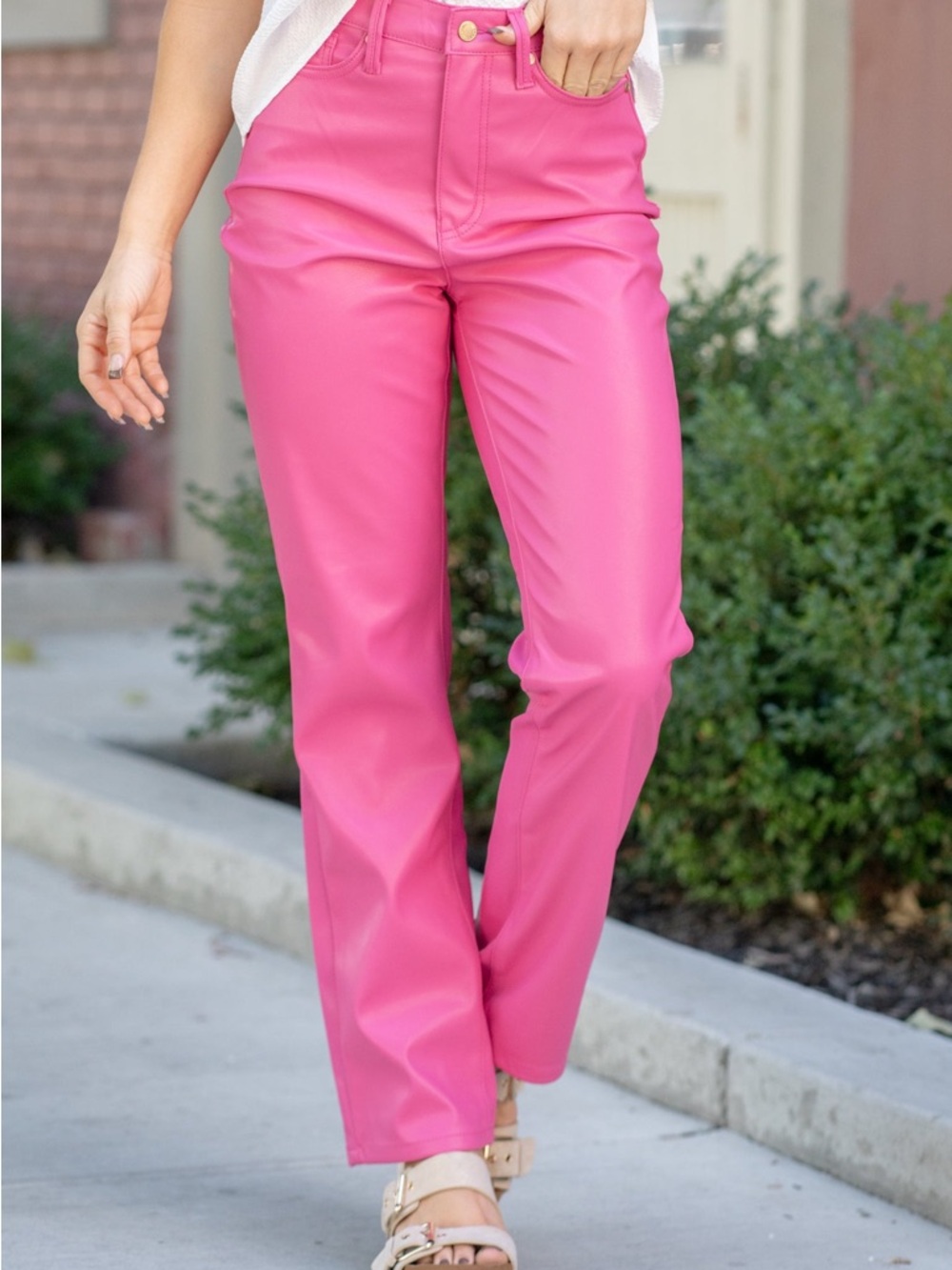 💖 Judy Blue Hot Pink Faux Leather Straight Jeans 💖